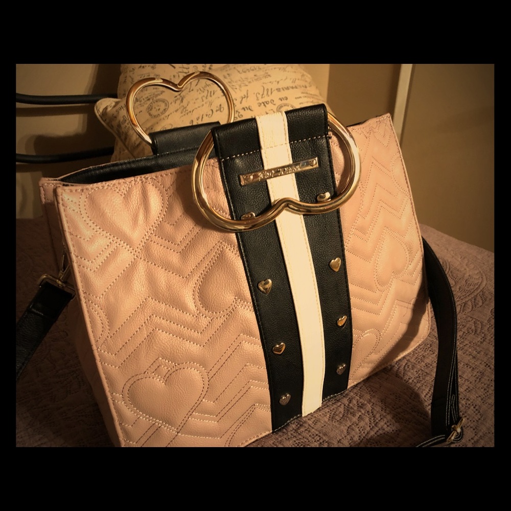 Betsy Johnson purse / laptop bag